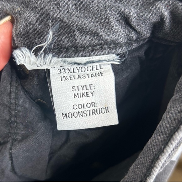 Boyish High Rise Mikey Black Jean in Moonstruck 24 - Picture 10 of 11